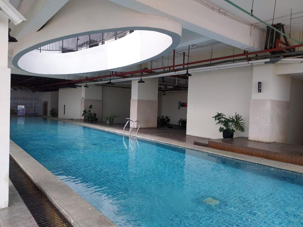 Daima Suites Margonda Depok Extérieur photo