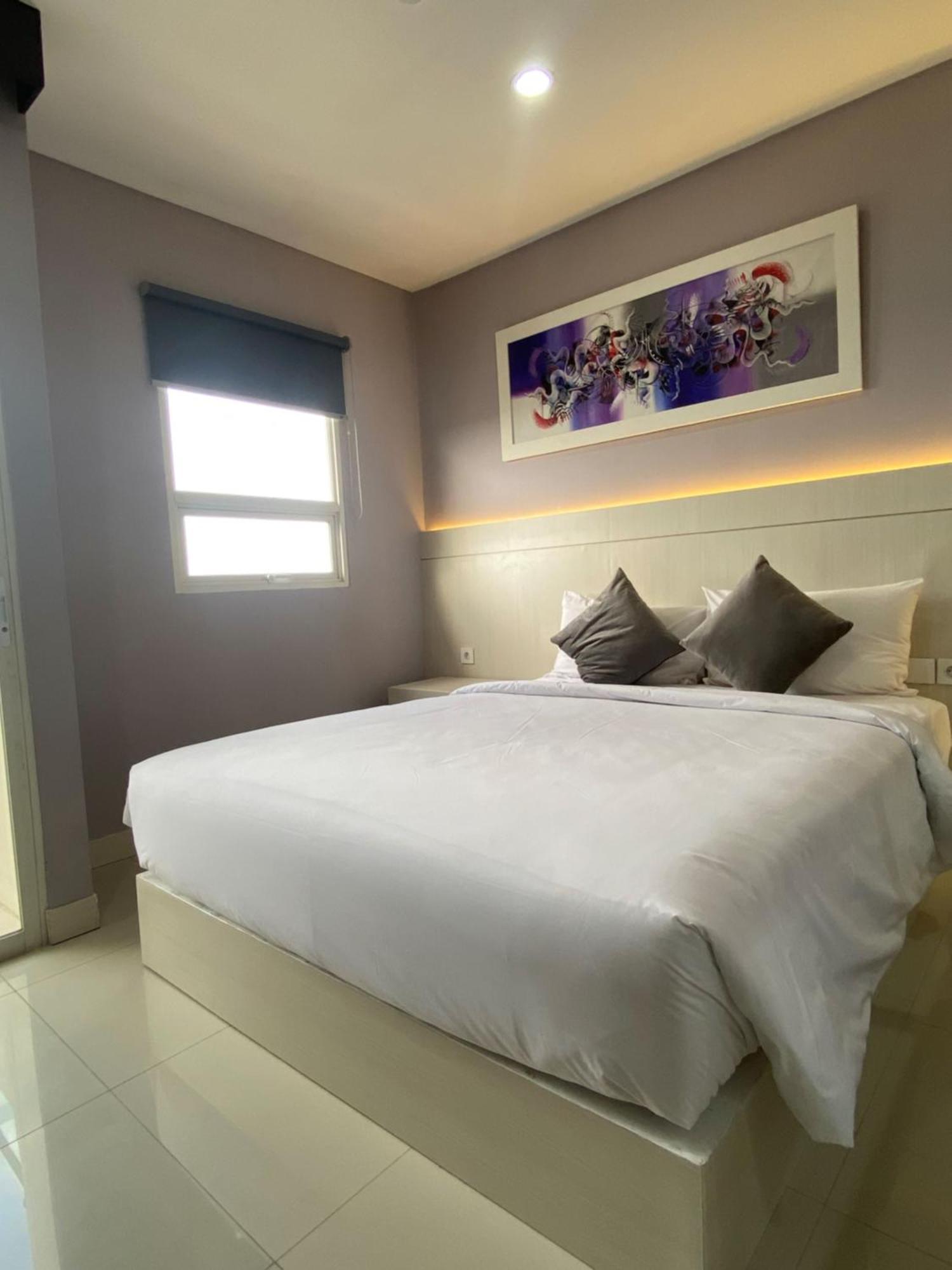 Daima Suites Margonda Depok Extérieur photo