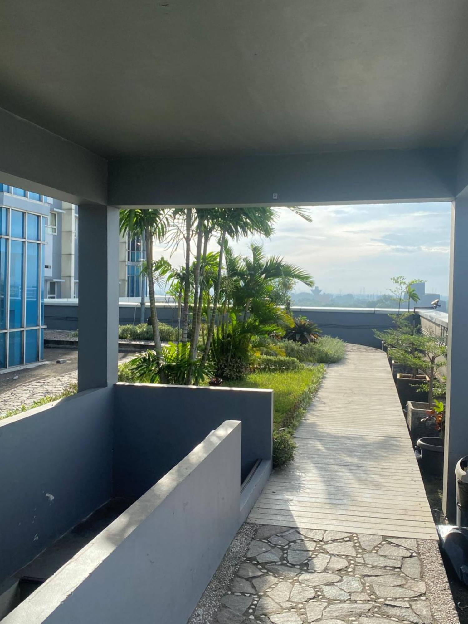 Daima Suites Margonda Depok Extérieur photo